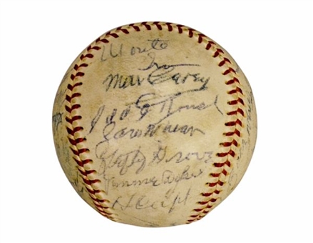 Hall of Famers and MLB Stars Signed N.L. Baseball (25 Signatures including  17 Deceased HOFers)